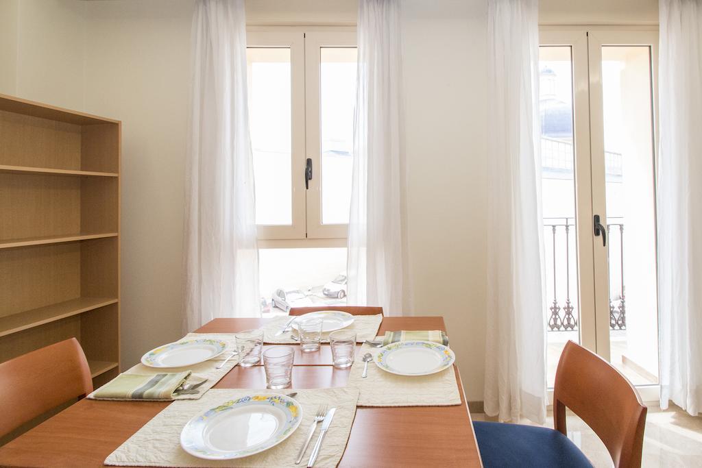 Viveros Apartments 瓦伦西亚 客房 照片